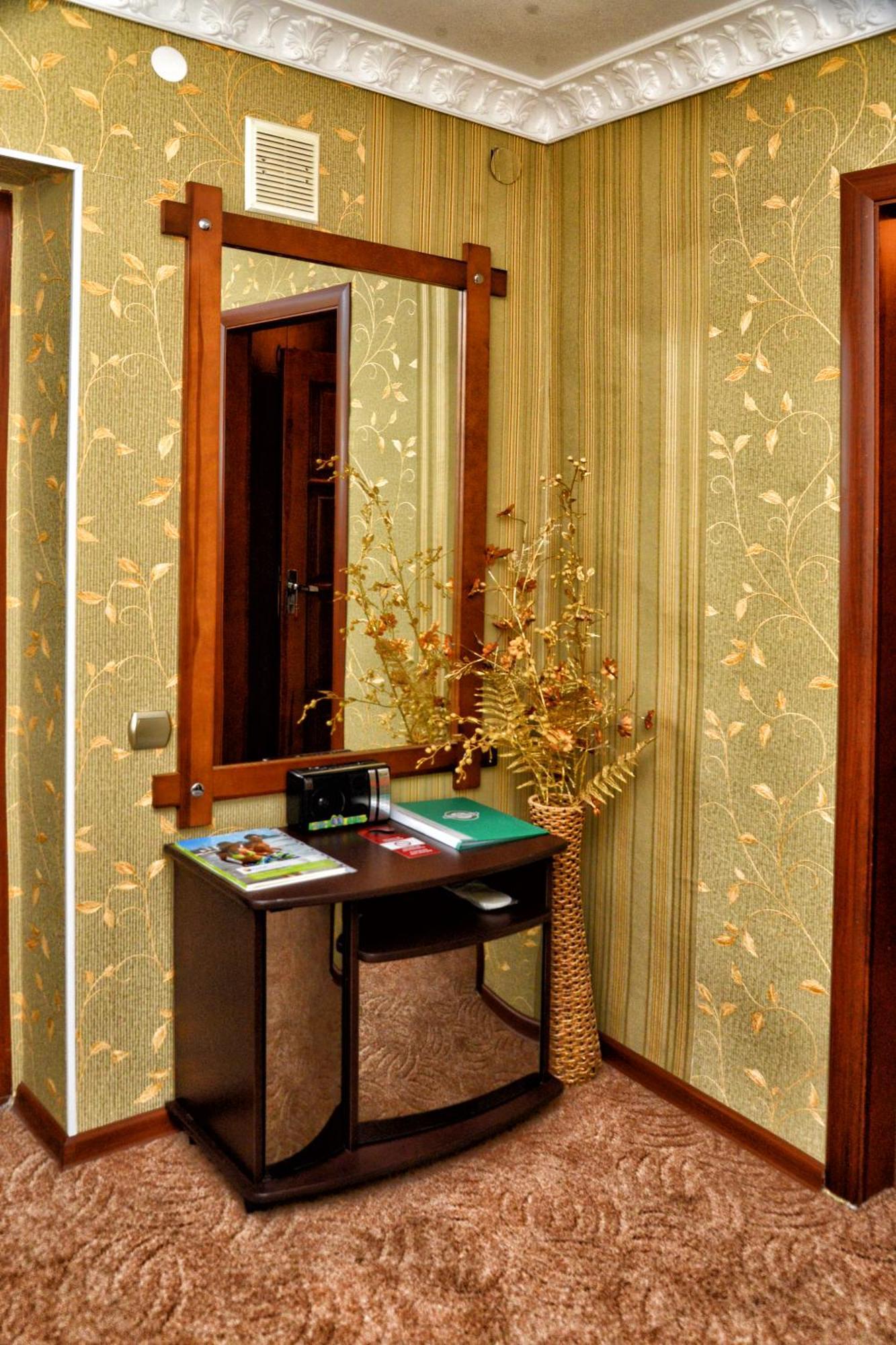 Green City Hotel นิโกลาเยฟ ภายนอก รูปภาพ