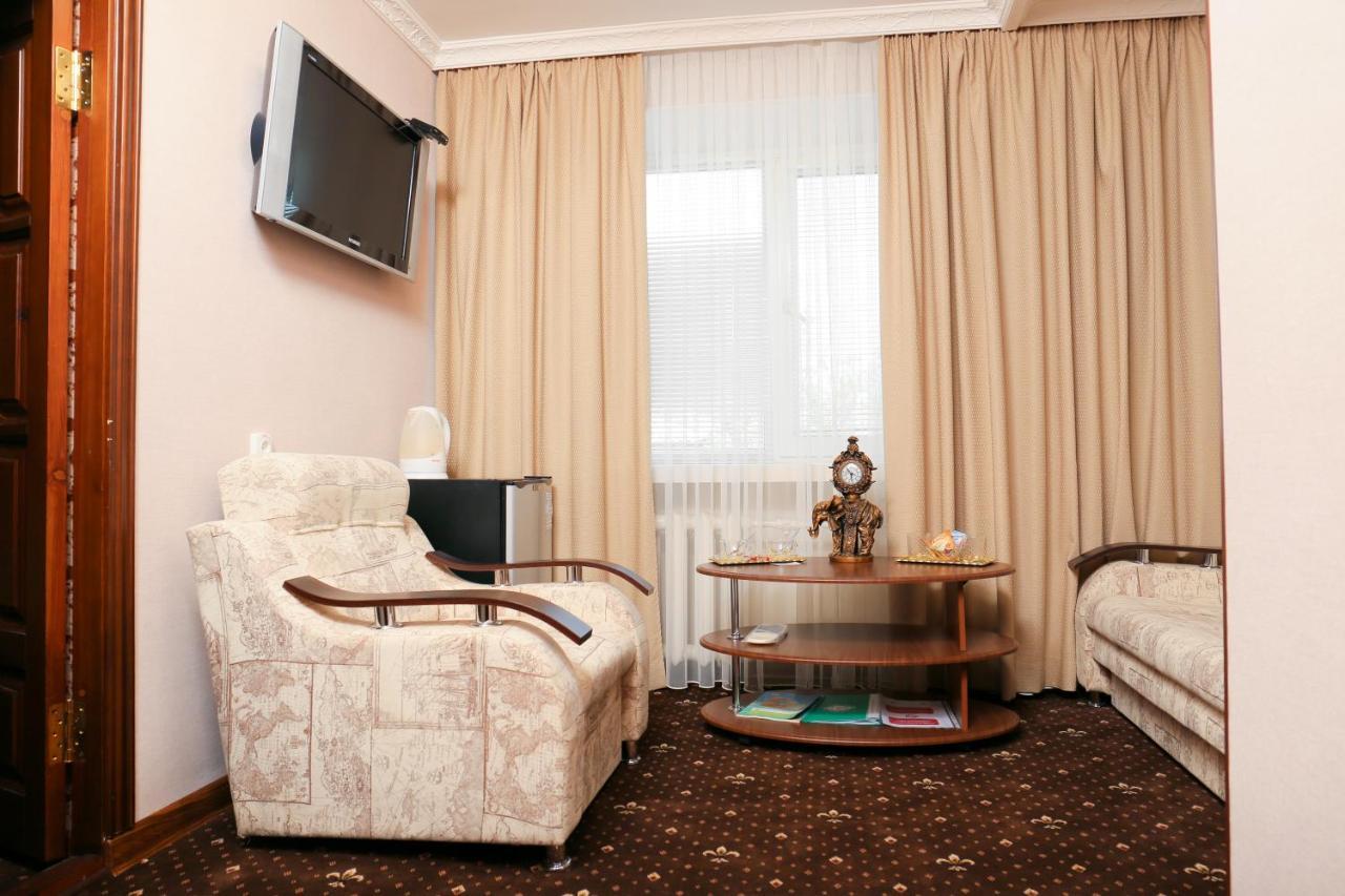 Green City Hotel นิโกลาเยฟ ภายนอก รูปภาพ